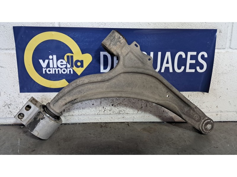 Recambio de brazo suspension inferior delantero izquierdo para chevrolet orlando ltz referencia OEM IAM   
