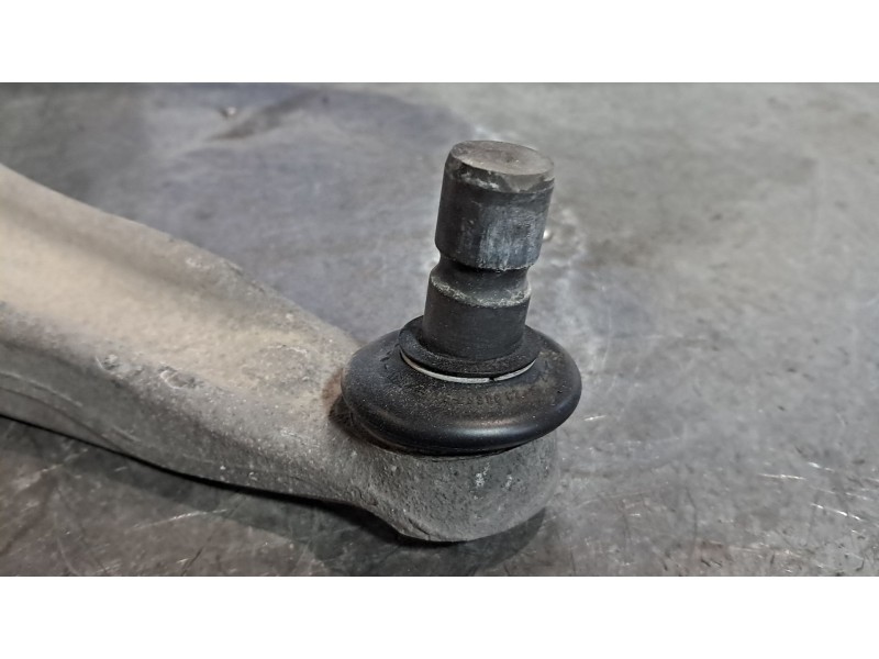 Recambio de brazo suspension inferior delantero izquierdo para chevrolet orlando ltz referencia OEM IAM   