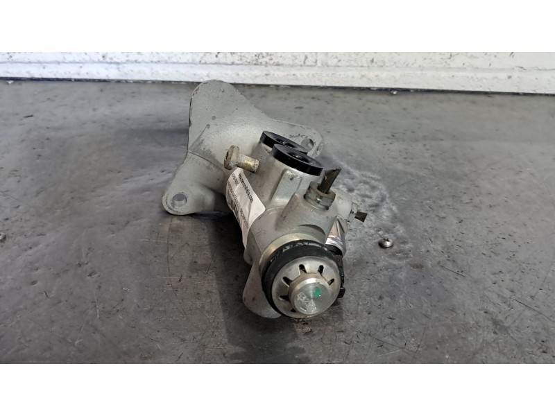 Recambio de bomba freno para mercedes clase c (w203) berlina referencia OEM IAM   