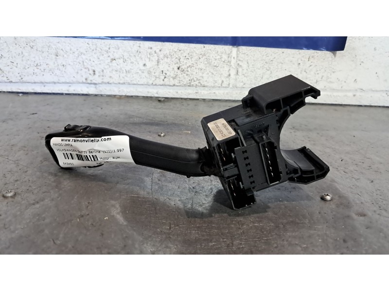 Recambio de mando limpia para volkswagen golf iv berlina (1j1) 1.8 t referencia OEM IAM 4B0953503H   Recambio de mando limpia para volkswagen golf iv berlina (1j1) 1.8 t referencia OEM IAM 4B0953503H