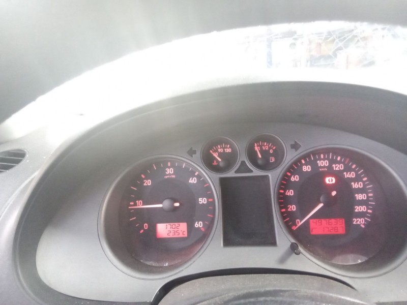 seat cordoba berlina (6l2) del año 2008