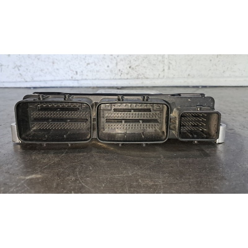 Recambio de centralita motor uce para nissan qashqai (j11)  | 0.13 - ...  | 0.13 - ... referencia OEM IAM 0281035669  