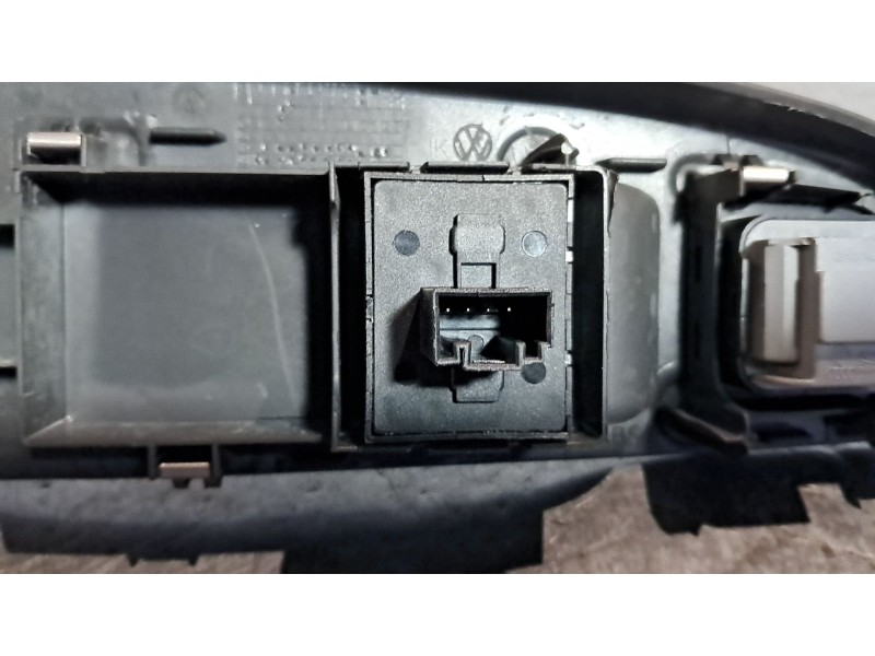 Recambio de mando elevalunas delantero izquierdo para volkswagen golf v berlina (1k1) gti referencia OEM IAM   