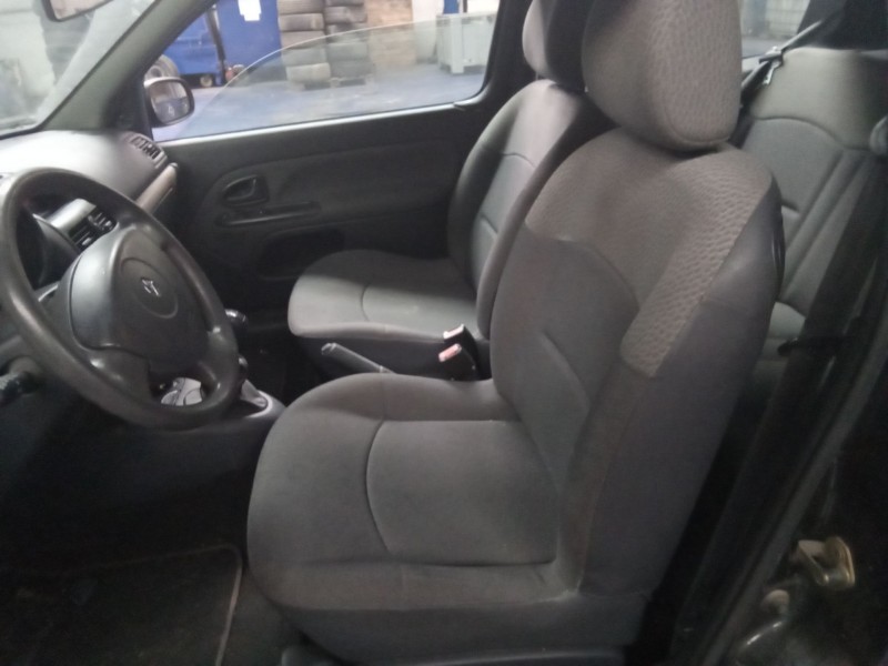 renault clio ii fase i (b/cbo) 1.2 alize | 06.98 - 12.01 del año 2004