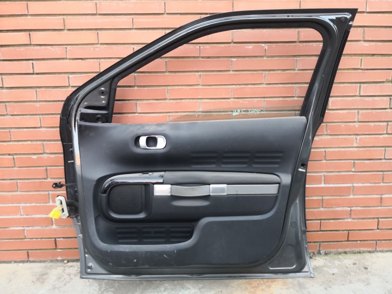 Recambio de puerta delantera derecha para citroen c4 cactus feel referencia OEM IAM   