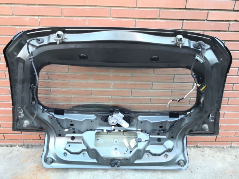 Recambio de porton trasero para citroen c4 cactus feel referencia OEM IAM   
