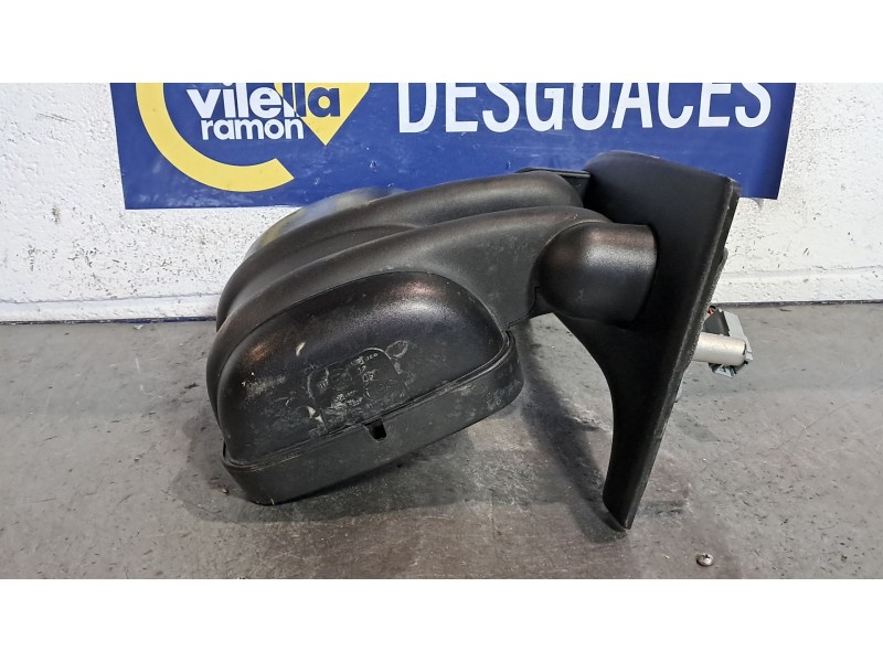 Recambio de retrovisor derecho para renault master 100.33 l1 h2 referencia OEM IAM ELECTRIC  