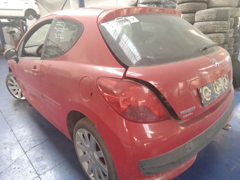 peugeot 207 del año 2006