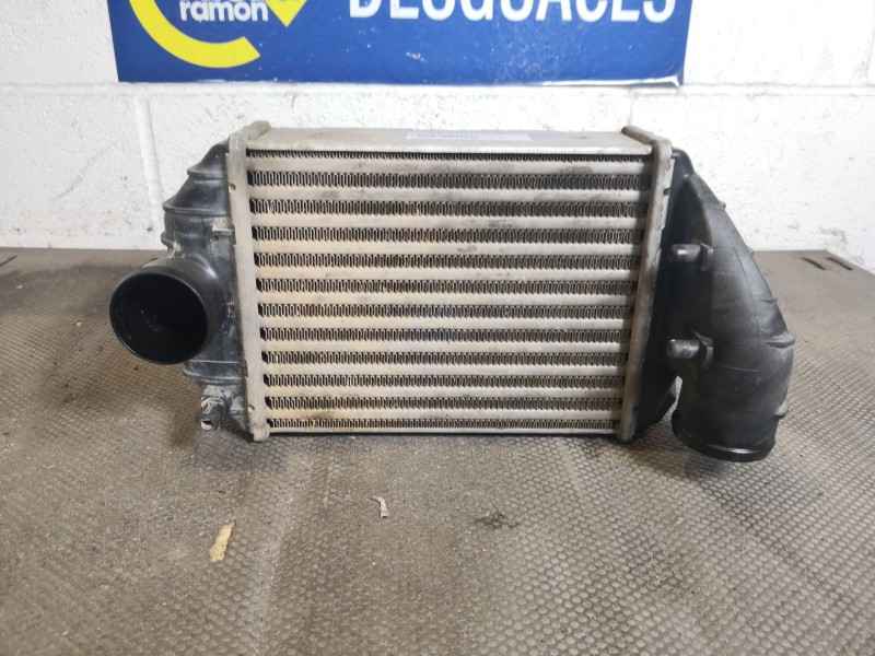 Recambio de intercooler para audi a4 2.5 tdi referencia OEM IAM   