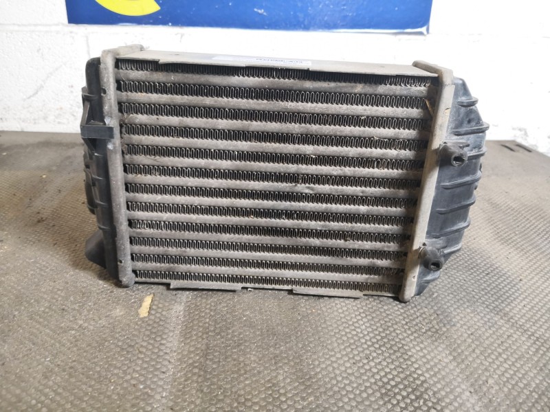 Recambio de intercooler para audi a4 2.5 tdi referencia OEM IAM   