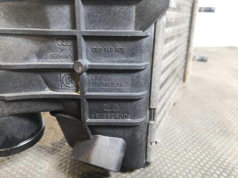 Recambio de intercooler para audi a4 2.5 tdi referencia OEM IAM   