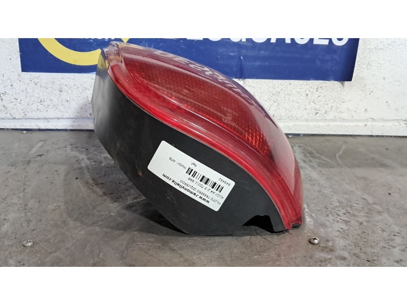 Recambio de piloto trasero izquierdo para audi a4 2.5 tdi referencia OEM IAM   