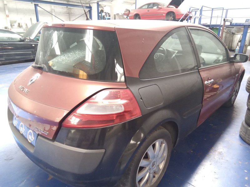 renault megane ii berlina 3p  | 0.02 - 0.09 del año 2006