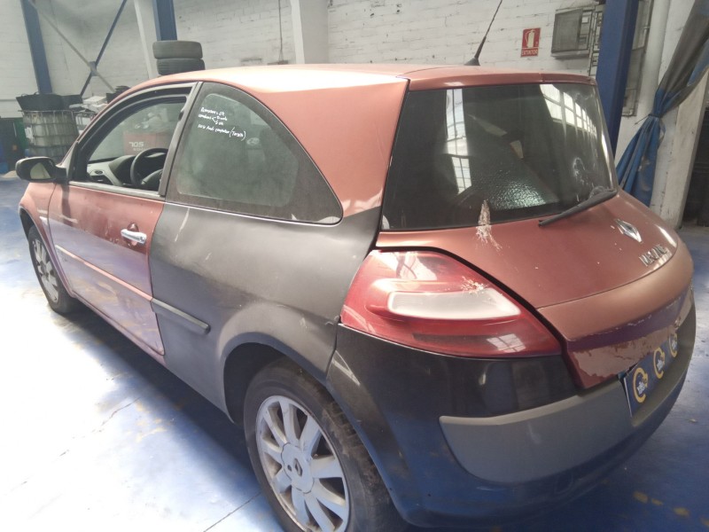 renault megane ii berlina 3p  | 0.02 - 0.09 del año 2006