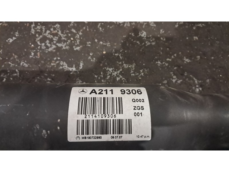 Recambio de cardan para mercedes clase e (w211) berlina 2.2 cdi cat referencia OEM IAM A2114109306  