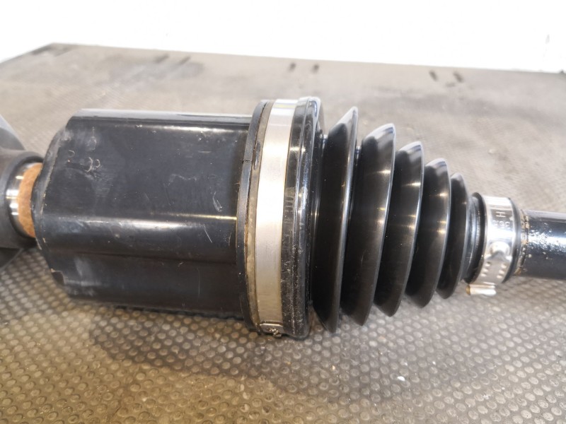 Recambio de transmision delantera derecha para chevrolet orlando ltz referencia OEM IAM 13364187  