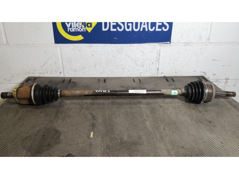 Recambio de transmision delantera derecha para renault clio ii fase ii (b/cb0) 1.2 referencia OEM IAM   