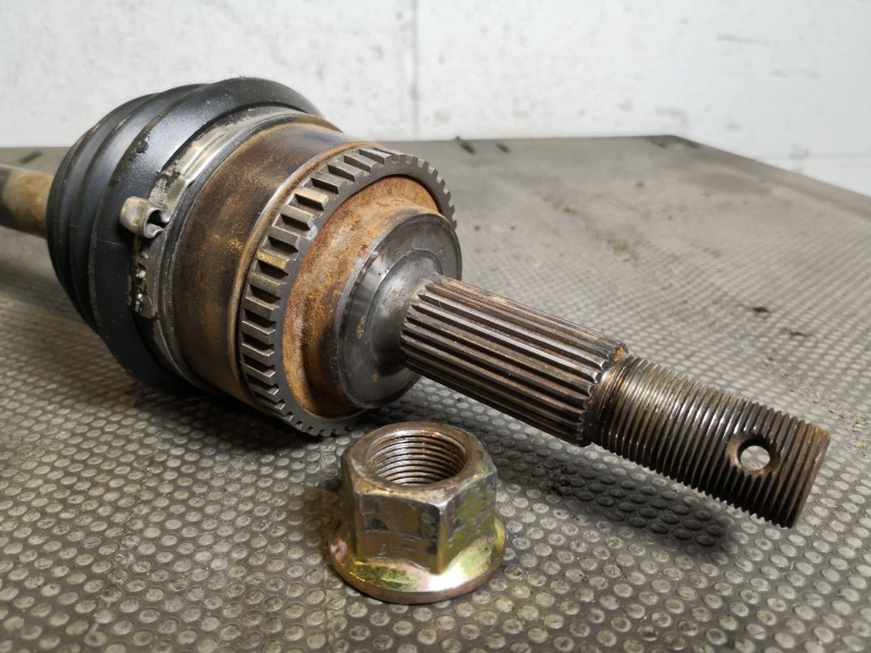 Recambio de transmision delantera izquierda para renault clio ii fase ii (b/cb0) 1.2 referencia OEM IAM   