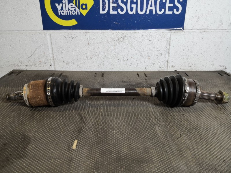 Recambio de transmision delantera izquierda para renault clio ii fase ii (b/cb0) 1.2 referencia OEM IAM   