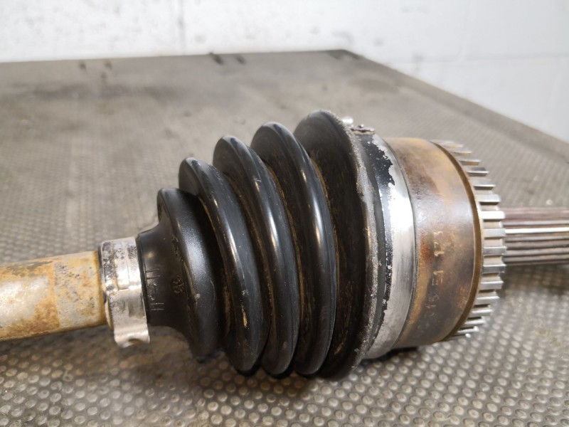 Recambio de transmision delantera izquierda para renault clio ii fase ii (b/cb0) 1.2 referencia OEM IAM   