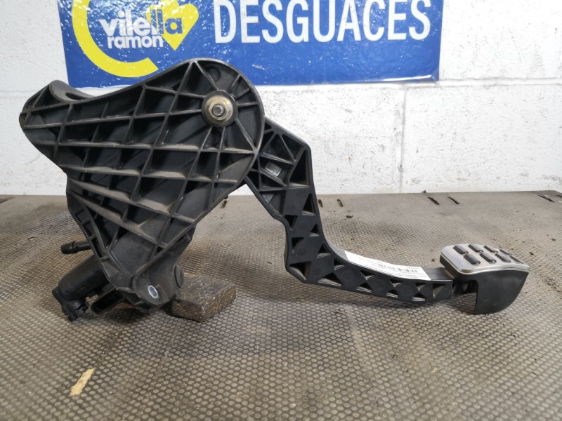 Recambio de pedal embrague para volkswagen golf v berlina (1k1) gti referencia OEM IAM 1K1721059BG  