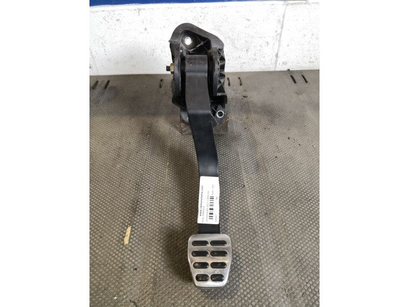 Recambio de pedal embrague para volkswagen golf v berlina (1k1) gti referencia OEM IAM 1K1721059BG  