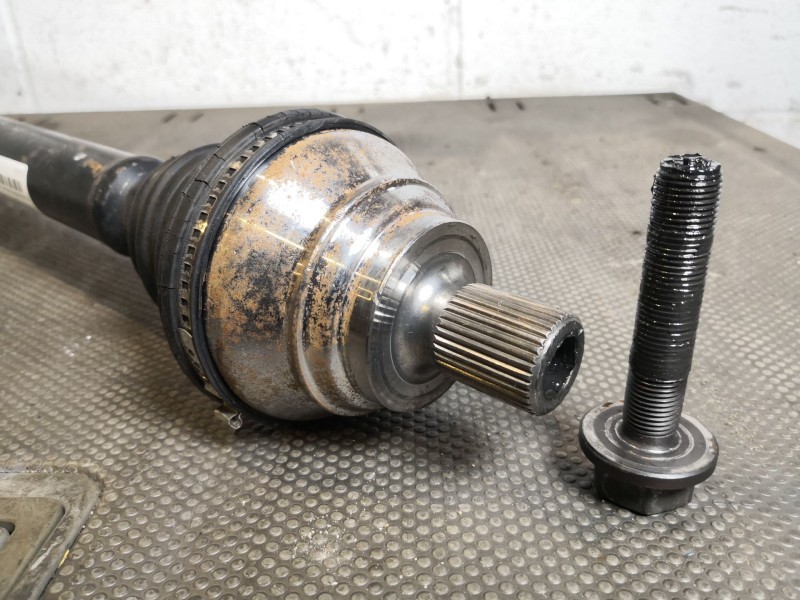 Recambio de transmision delantera derecha para volkswagen scirocco 1.4 tsi 160 referencia OEM IAM   