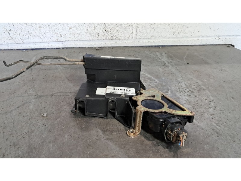 Recambio de cerradura puerta delantera izquierda para kia rio referencia OEM IAM 2XIFL  