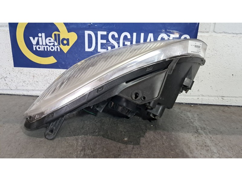 Recambio de faro izquierdo para kia rio referencia OEM IAM   