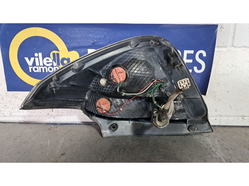 Recambio de piloto trasero izquierdo para kia rio referencia OEM IAM   