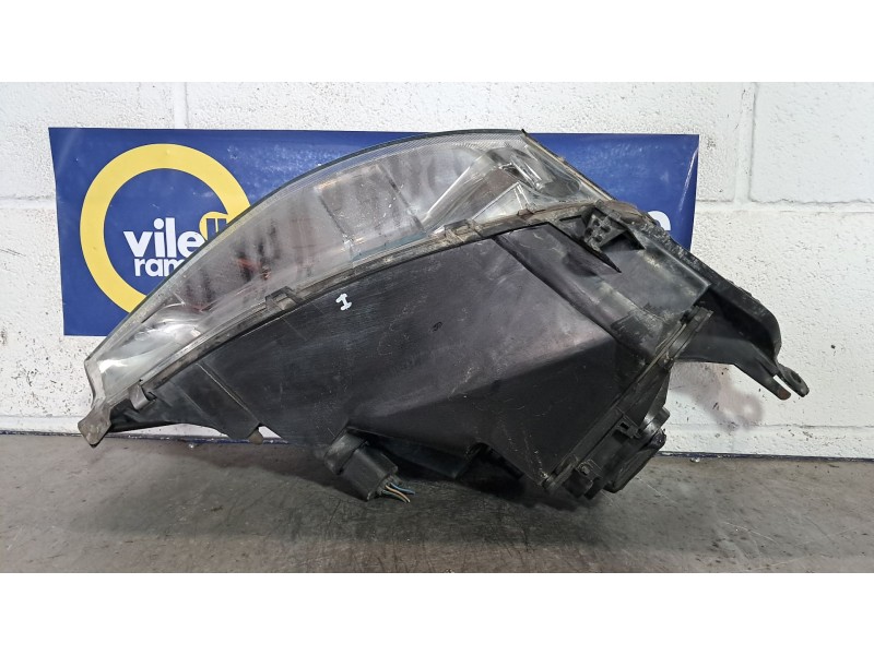 Recambio de faro izquierdo para ford focus (daw, dbw) 1.8 turbo di / tddi referencia OEM IAM   