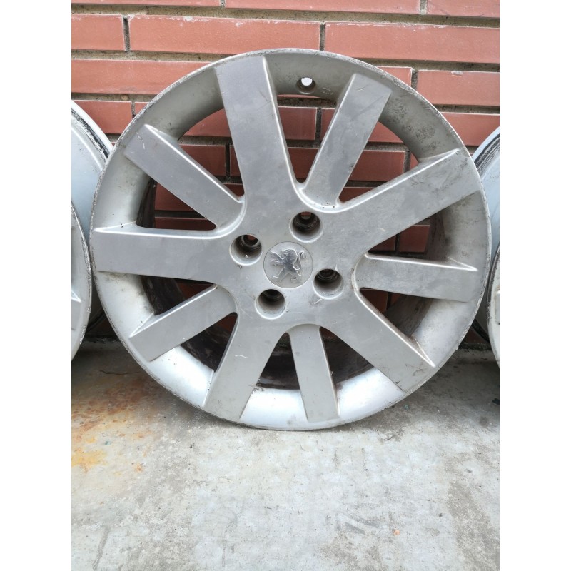 Recambio de juego de llantas para peugeot 207 1.6 16v turbo cat (5fx / ep6dt) referencia OEM IAM 7Jx17  