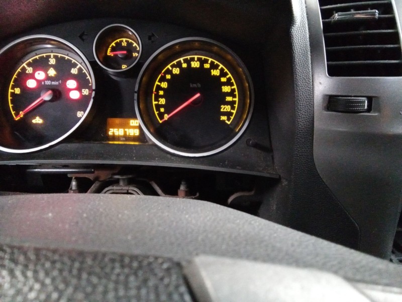 opel zafira b 1.9 cdti | 0.05 - ... del año 2006