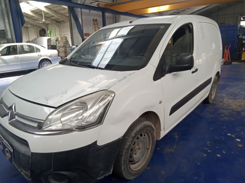 citroen berlingo first 1.6 hdi 75 x del año 2014