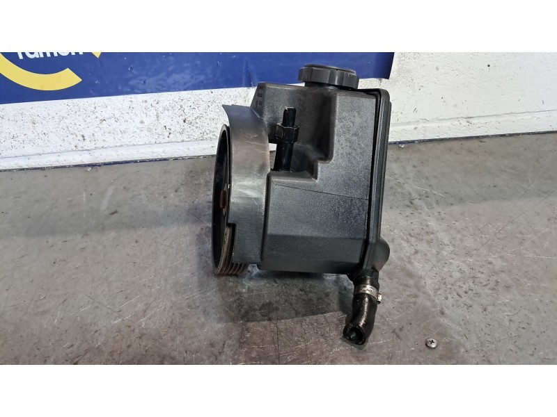 Recambio de bomba direccion para peugeot 206 gti referencia OEM IAM 9628973580  