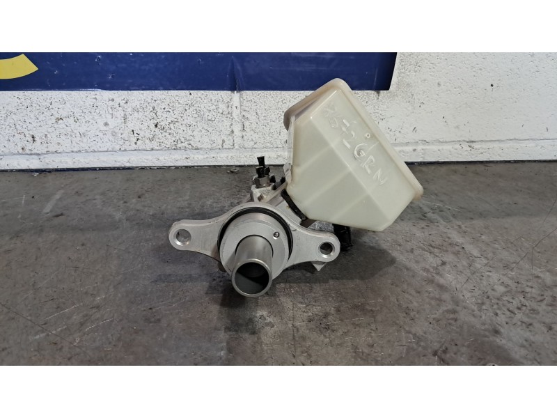 Recambio de bomba freno para citroen berlingo 1.6 hdi 75 sx multispace referencia OEM IAM   