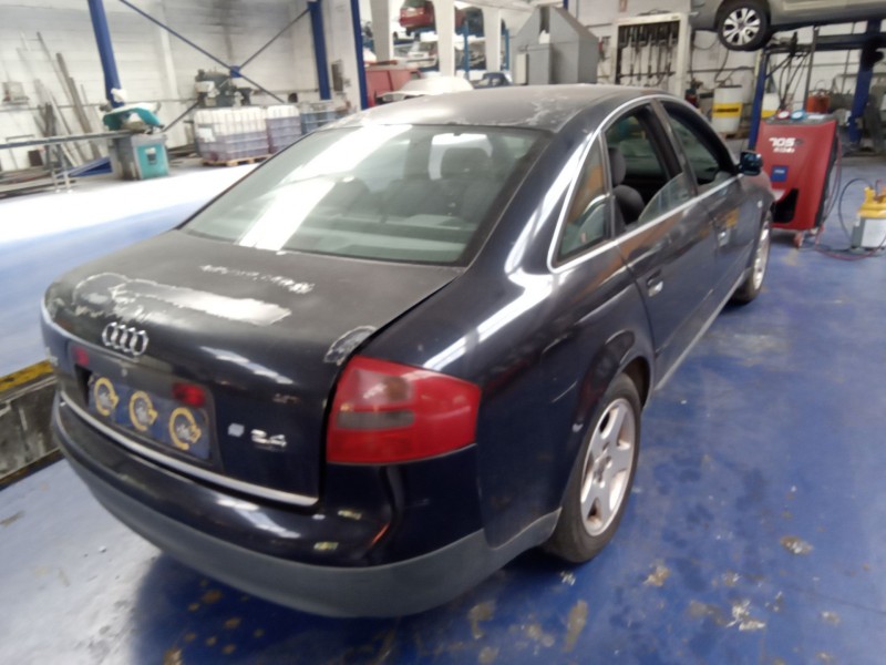audi a6 berlina (4b2) del año 1998