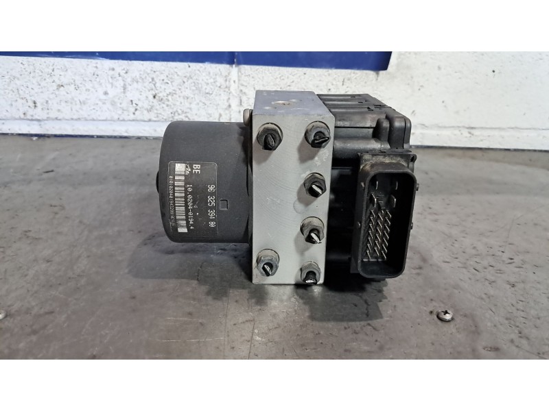 Recambio de abs para peugeot 206 gti referencia OEM IAM 10094811053  