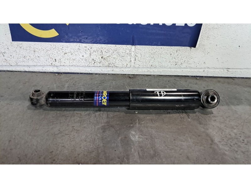 Recambio de amortiguador trasero para opel astra g berlina 1.6 16v referencia OEM IAM   