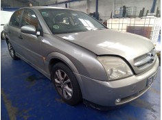 opel vectra c berlina del año 2003