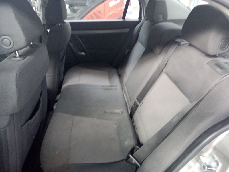 opel vectra c berlina del año 2003