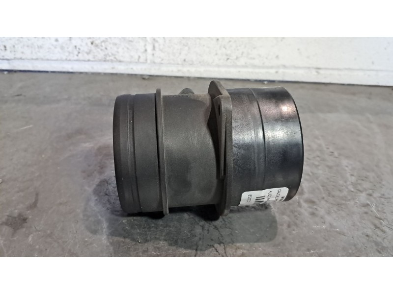 Recambio de caudalimetro para audi a4 avant (8e) 1.9 tdi referencia OEM IAM 074906461B 0281002461 