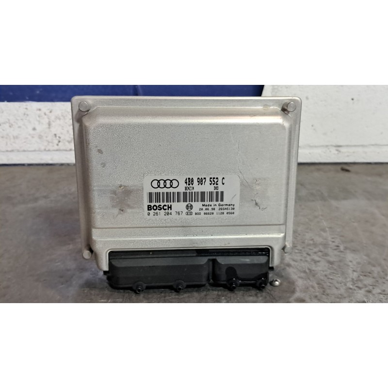 Recambio de centralita motor uce para audi a6 berlina (4b2) 2.4 referencia OEM IAM 0261204767 4B0907552C BENZIN D03