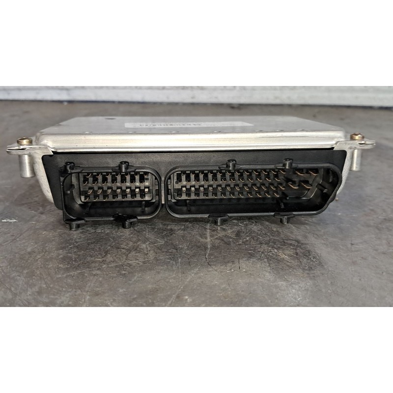 Recambio de centralita motor uce para audi a6 berlina (4b2) 2.4 referencia OEM IAM 0261204767 4B0907552C BENZIN D03