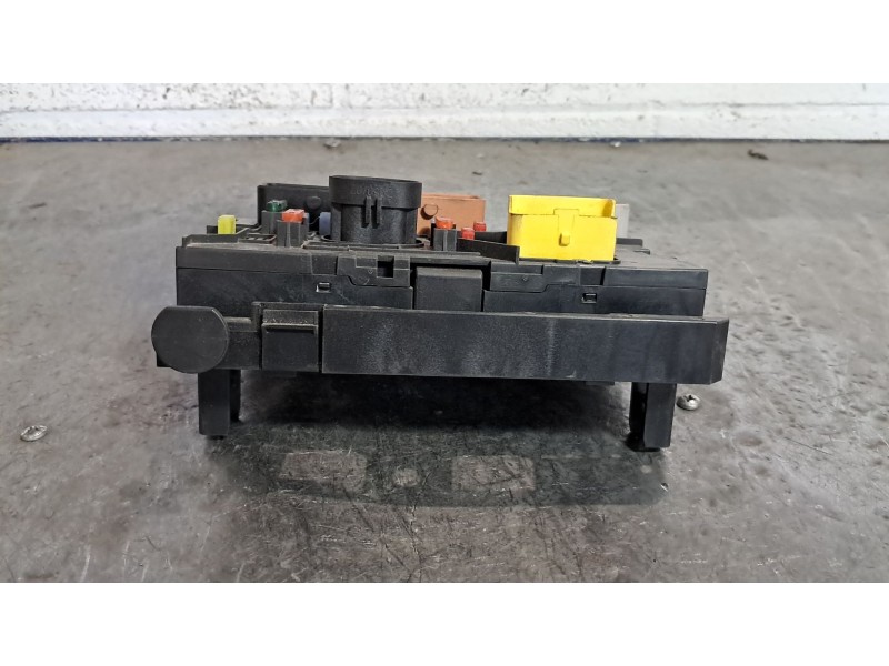 Recambio de centralita bsm para citroen c3 1.4 collection referencia OEM IAM BSM L0300  