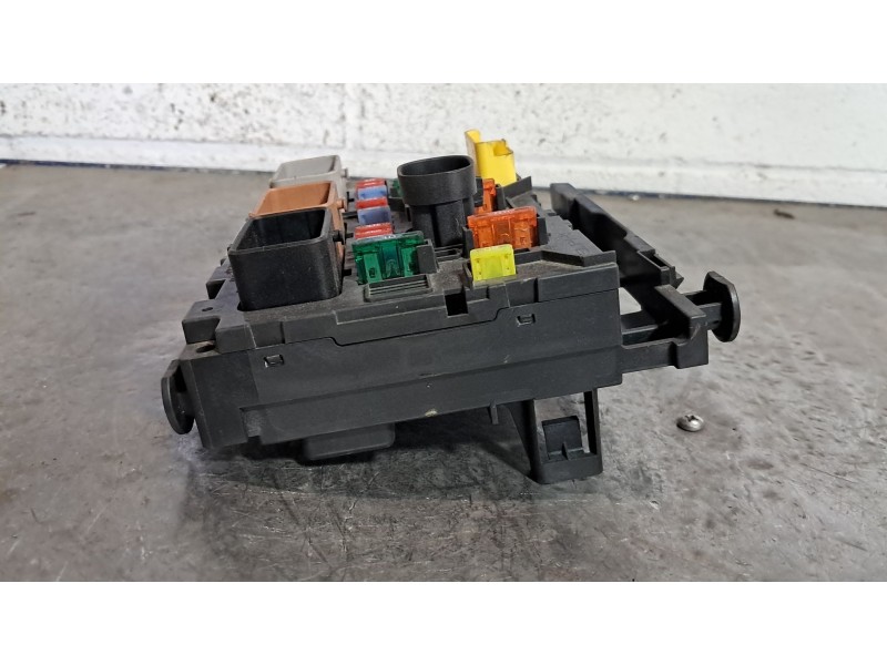 Recambio de centralita bsm para citroen c3 1.4 collection referencia OEM IAM BSM L0300  