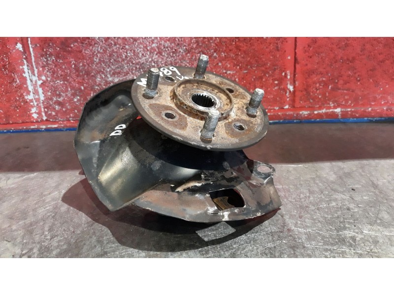 Recambio de mangueta delantero derecha para hyundai accent referencia OEM IAM    Recambio de mangueta delantero derecha para hyundai accent referencia OEM IAM