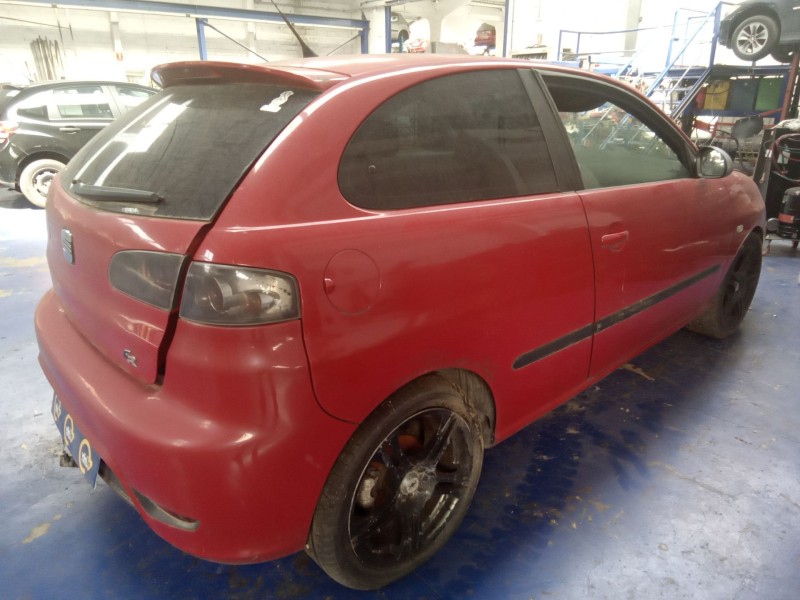 seat ibiza (6l1) del año 2007