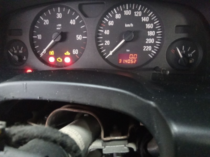 opel zafira a  | 0.99 - 0.05 del año 2004