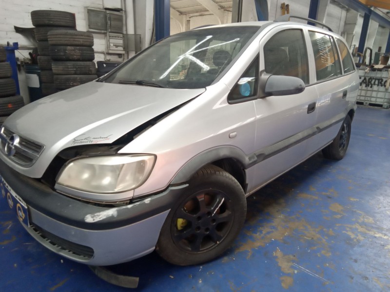 opel zafira a  | 0.99 - 0.05 del año 2004